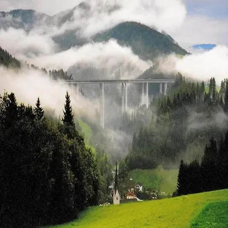 In Altenmarkt Near Slopes, Cleaning Included * Altenmarkt im Pongau
