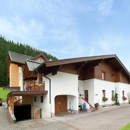 In Altenmarkt Near Slopes, Cleaning Included Altenmarkt im Pongau